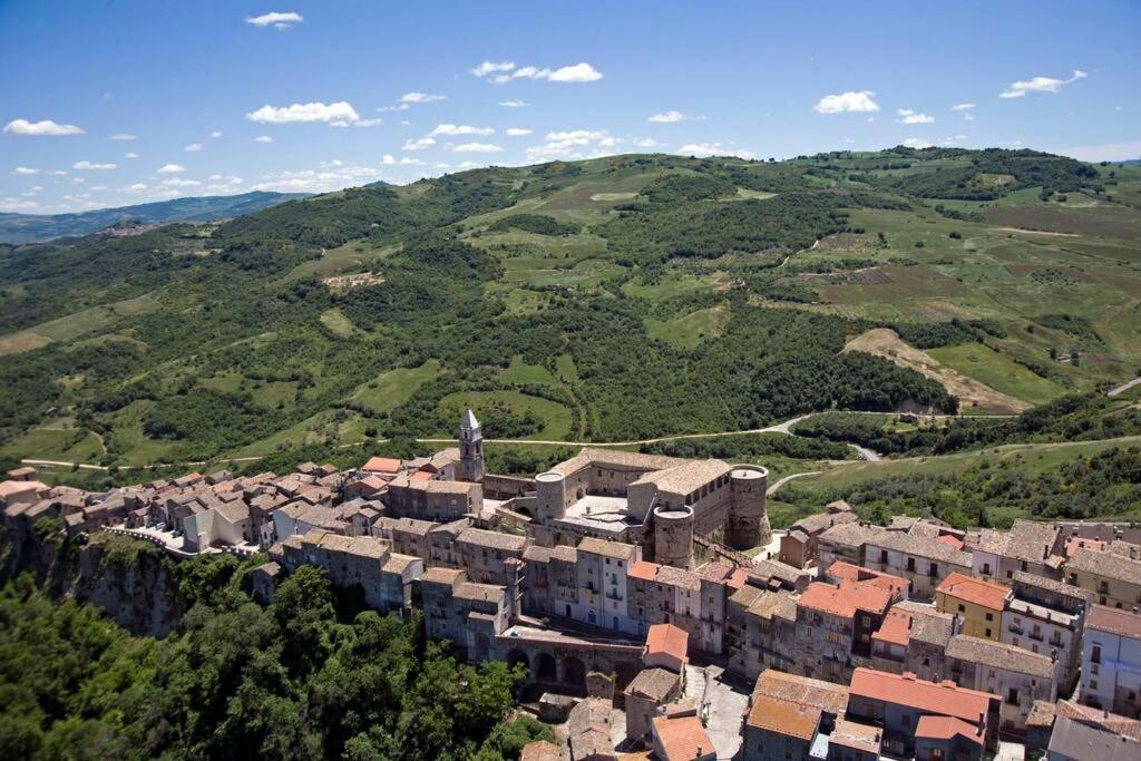 Villa Da Nonna Ida Civita Campomarano Exterior foto